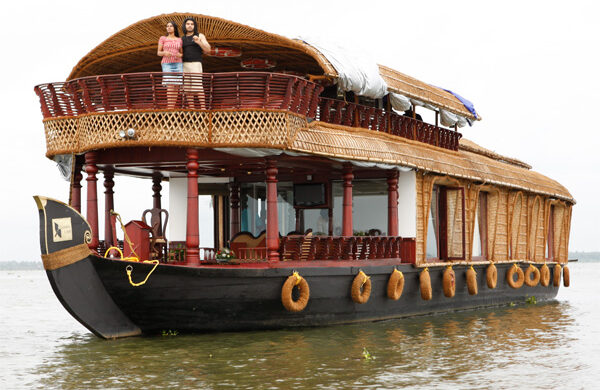 Houseboat booking